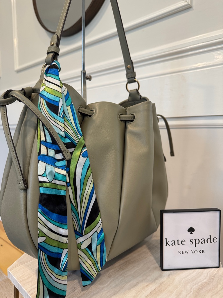 Kate Spade Bag Pinch Smooth Leather Quiet Luxury Shoulder Bag Oyster Shell Green